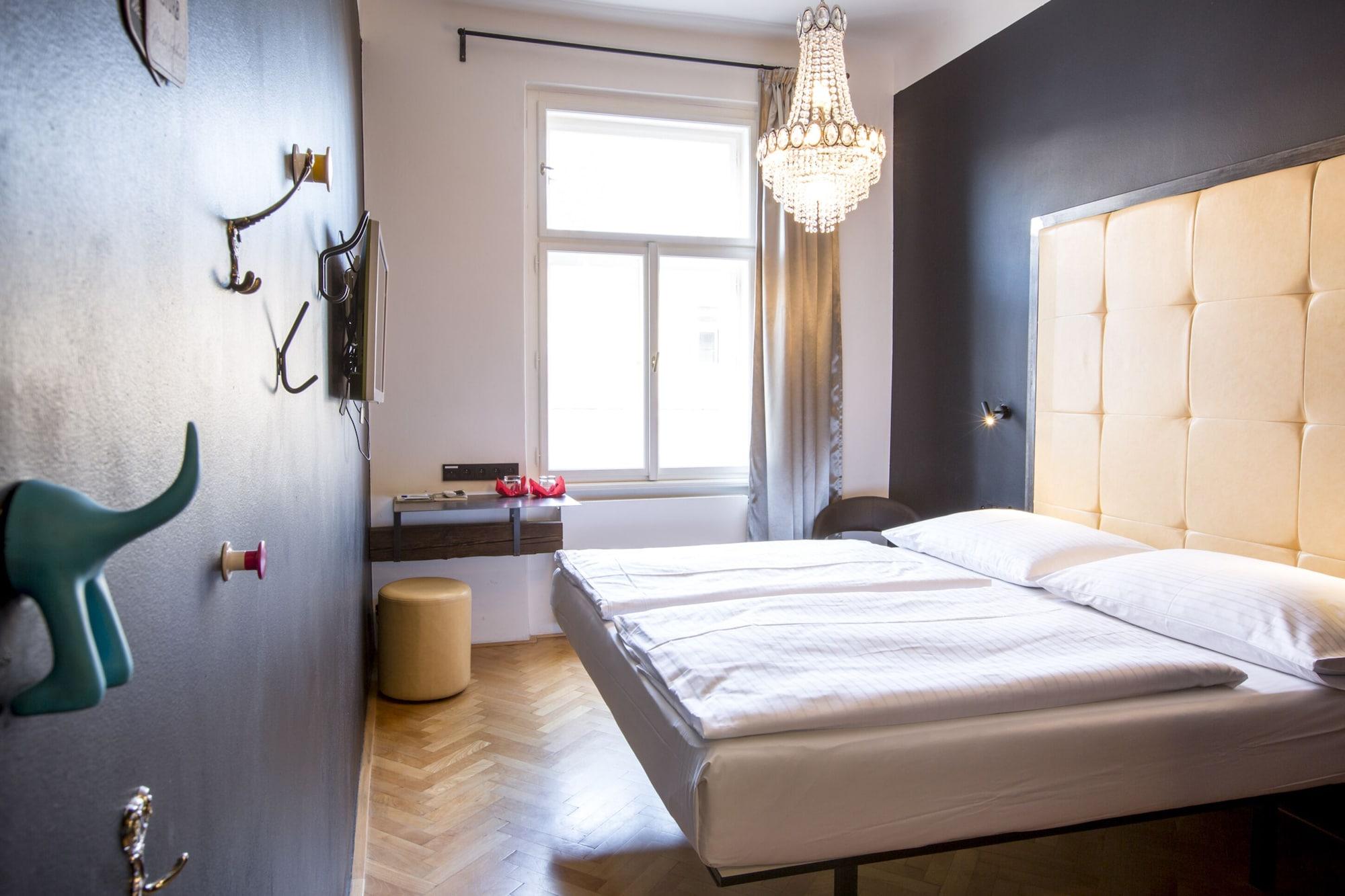 Sophie'S Hostel Prague Ngoại thất bức ảnh