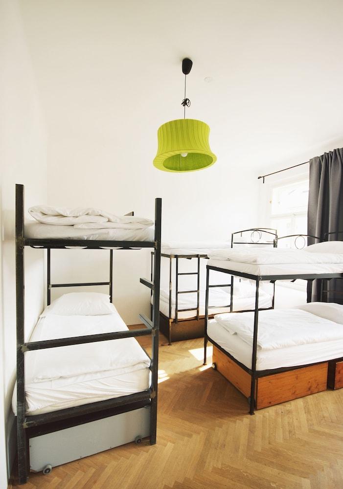 Sophie'S Hostel Prague Ngoại thất bức ảnh