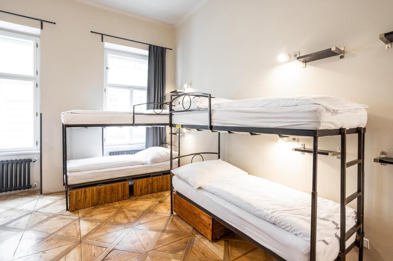 Sophie'S Hostel Prague Ngoại thất bức ảnh